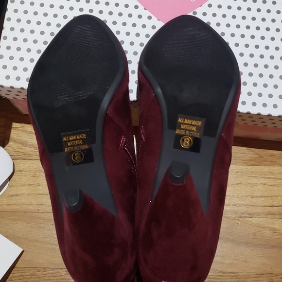 Booties - Picture 5 of 5